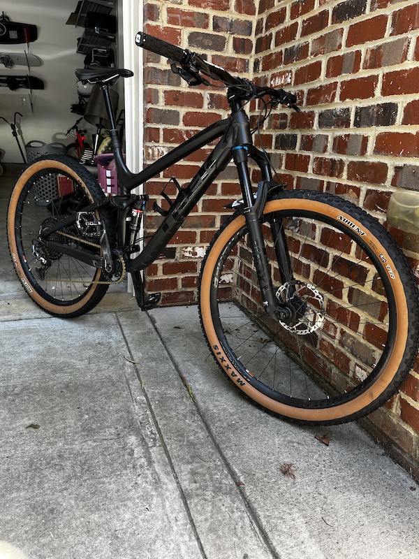 trek fuel ex 8 2019 for sale
