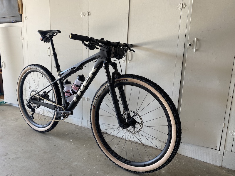 trek supercaliber 9.8 xt weight
