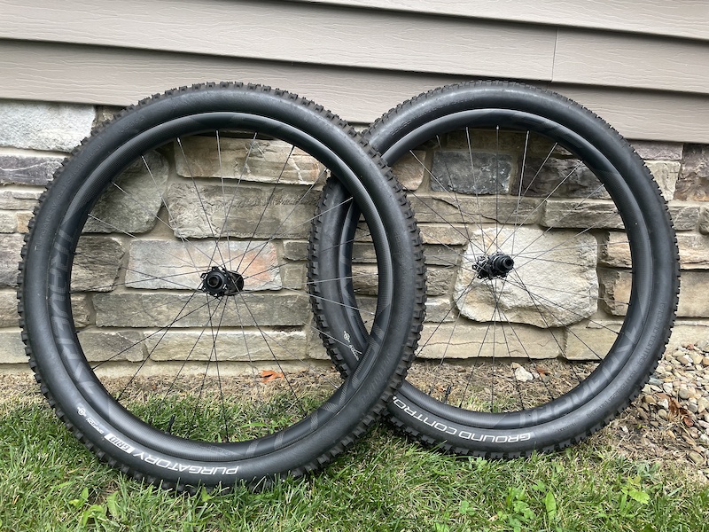 roval traverse carbon wheels