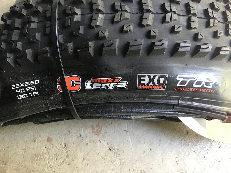 maxxis rekon 27.5 x 2.8