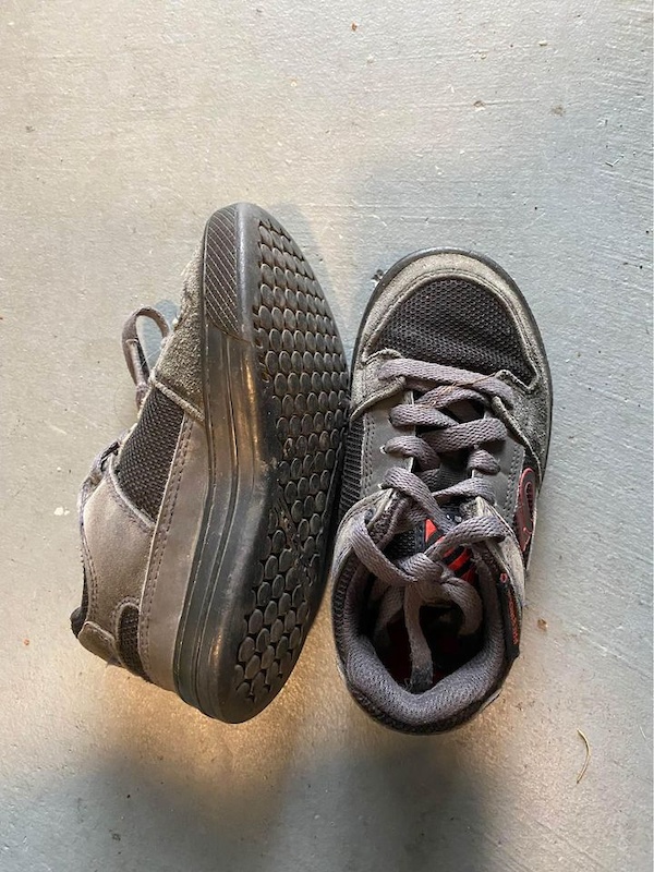 five ten children's shoes