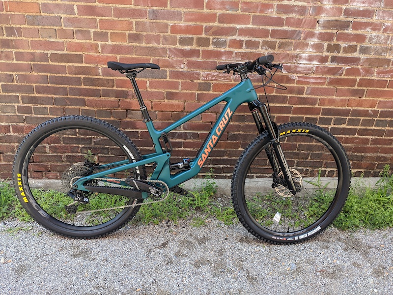 2023 Santa Cruz Hightower R Kit Medium Demo For Sale