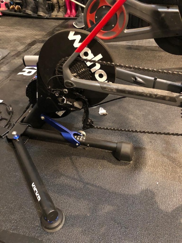 2021 wahoo KICKR SMART Power Trainer. For Sale