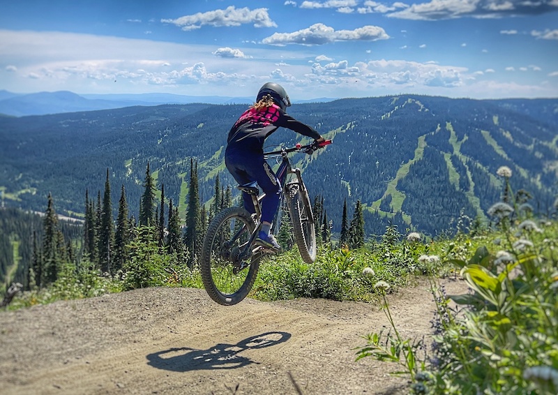 Sun peaks mountain online biking