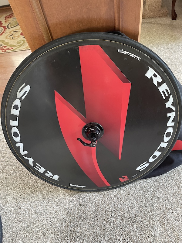 Reynolds Element carbon disc SDV 66 T front wheels For Sale