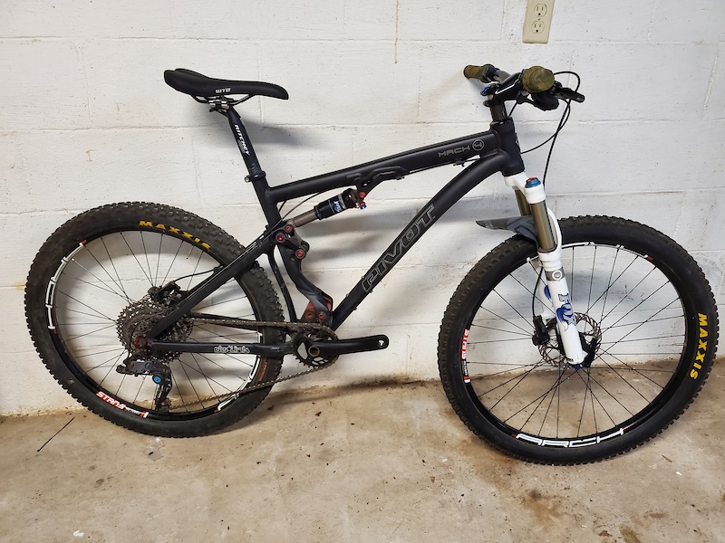 2013 Pivot Mach 4 For Sale