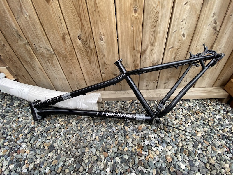 chromag stylus frame weight