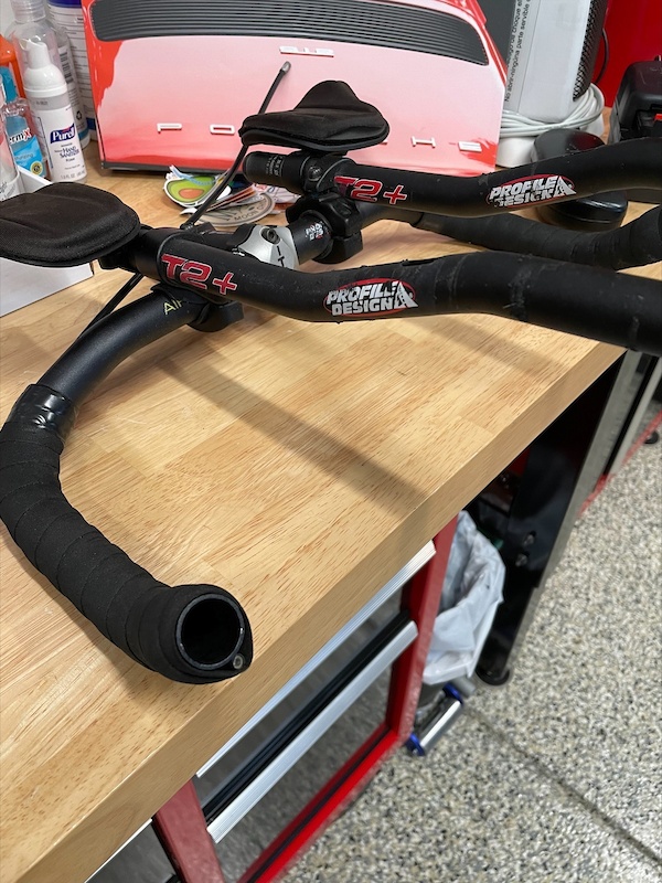 integrated aero bar and stem