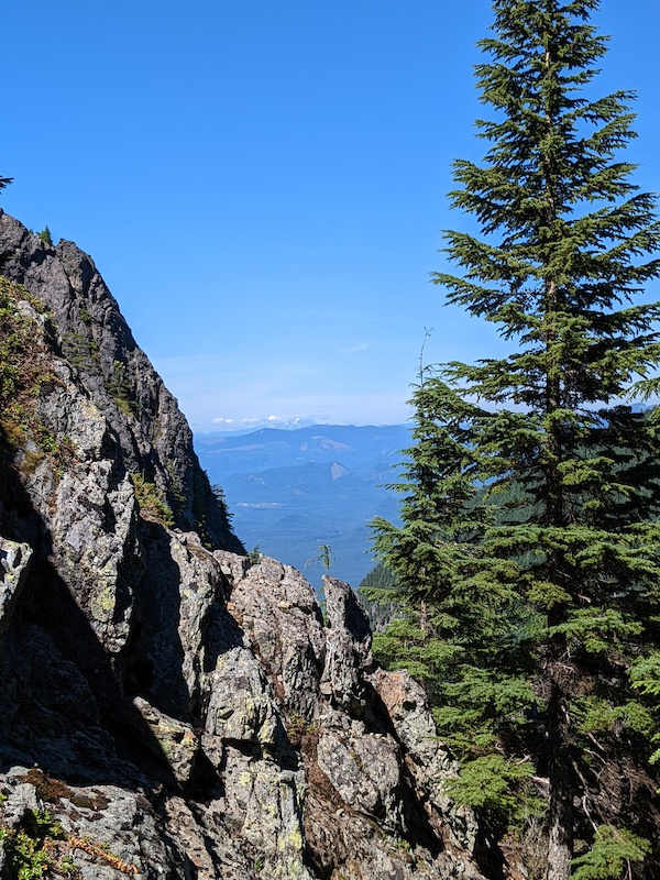 Mount Si Trail Hiking Trail - North Bend, Washington