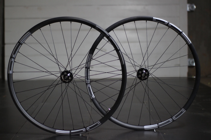 2023 29er Custom Carbon Wheelset Handbuilt All Options! For Sale