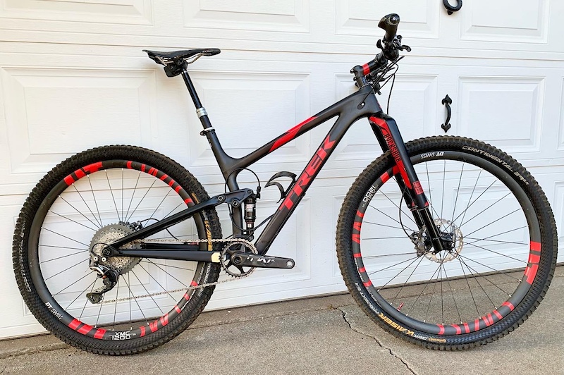 2016 Trek Top Fuel 9.9SL 19.5 with Rock Shox AXS Dropper For Sale