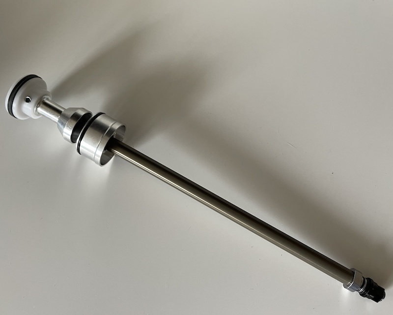 fox 34 air spring service
