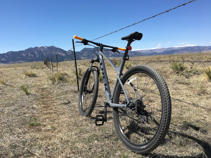 2020 trek marlin 6 blue book