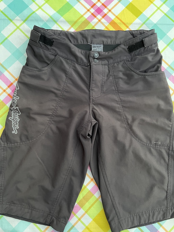 tld skyline shorts