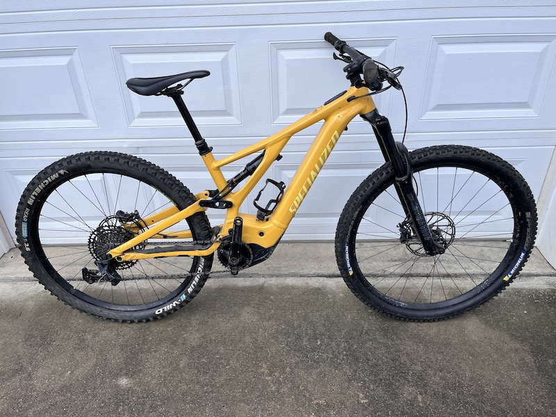 specialized levo yellow