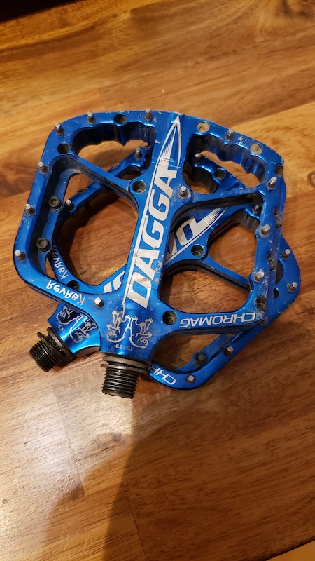 chromag dagga flat pedal