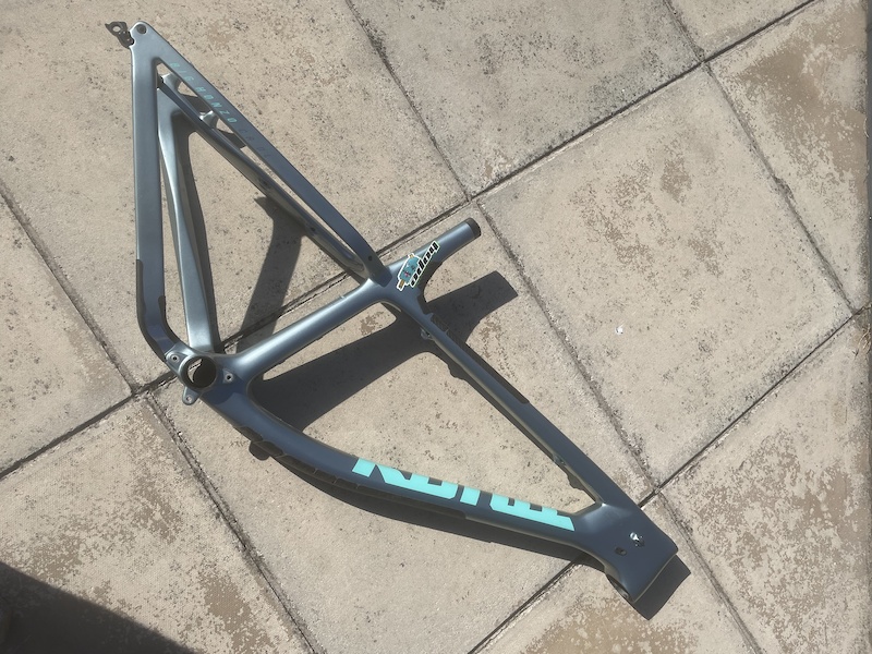 kona big honzo carbon