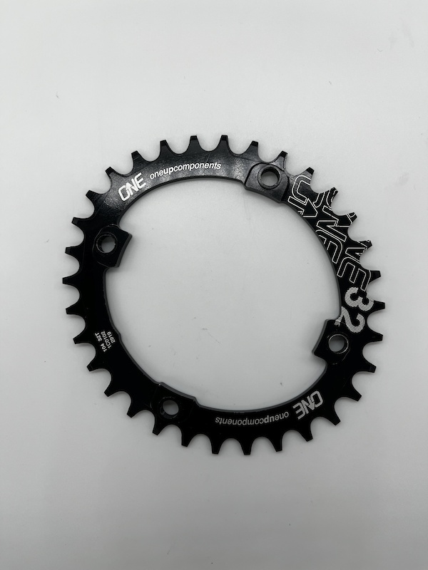 2022 OneUp Components Oval Chainring, 104BCD 32T Black For Sale