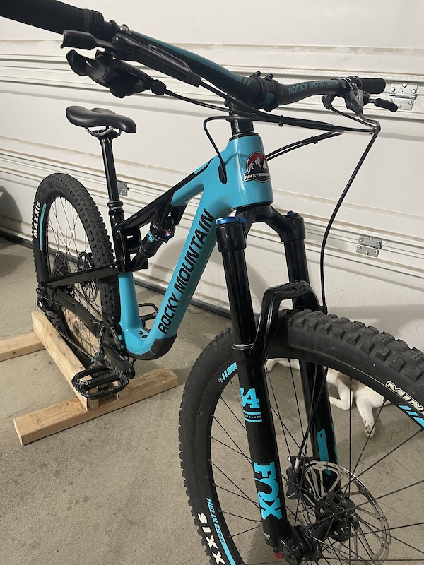 rocky mountain thunderbolt carbon