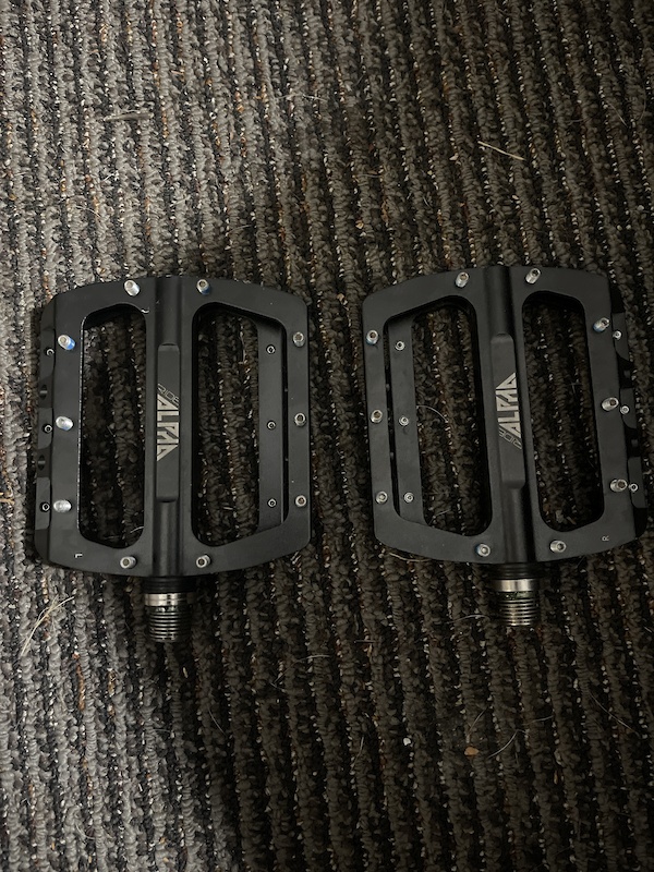 2022 Ride Alpha Flat pedals For Sale