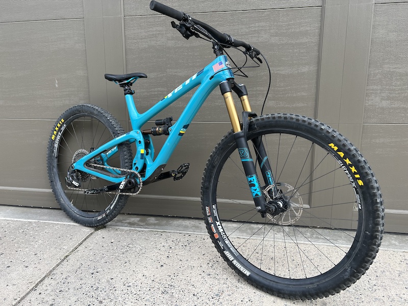 2018 Yeti Sb 5.5 TURQ X01 Large For Sale