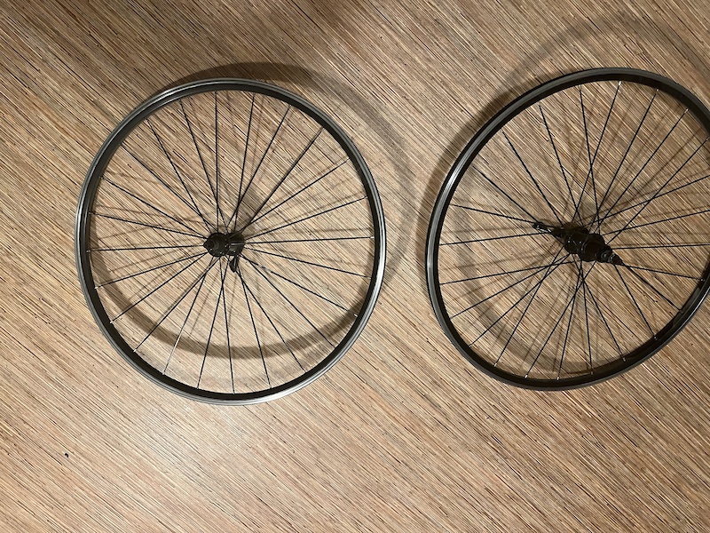 bontrager wheels 700c