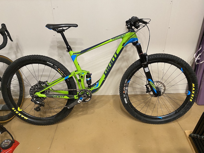 2016 giant anthem sx blue book