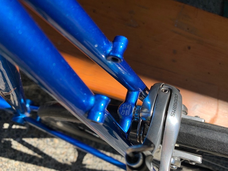 Independent Fabrication Club Racer 55 x 56cm For Sale
