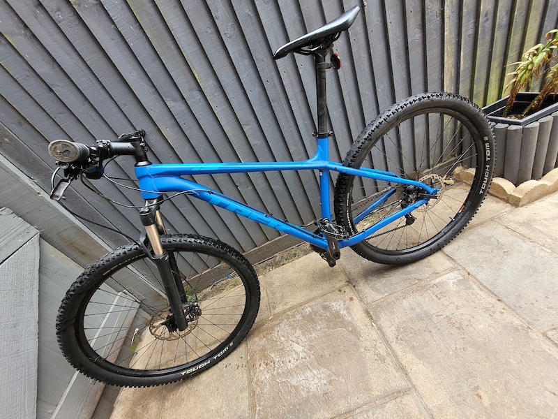 2019 trek x caliber 8