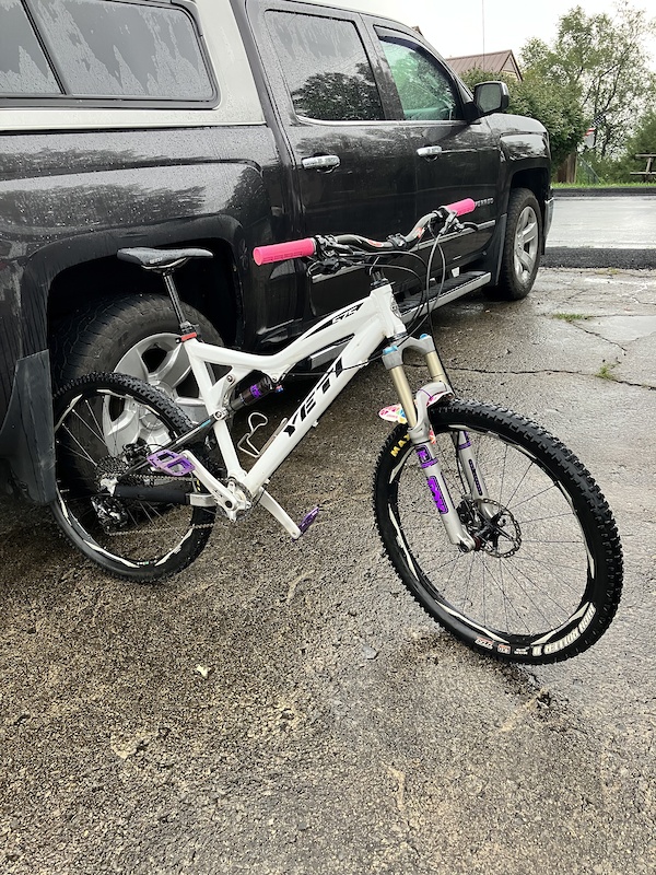 yeti bikes near me