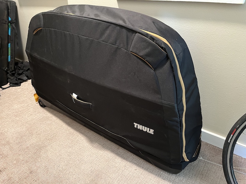 2022 Thule Roundtrip Bike Travel Bag For Sale