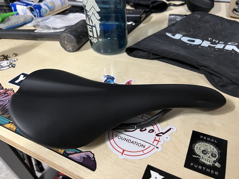 fabric radius saddle