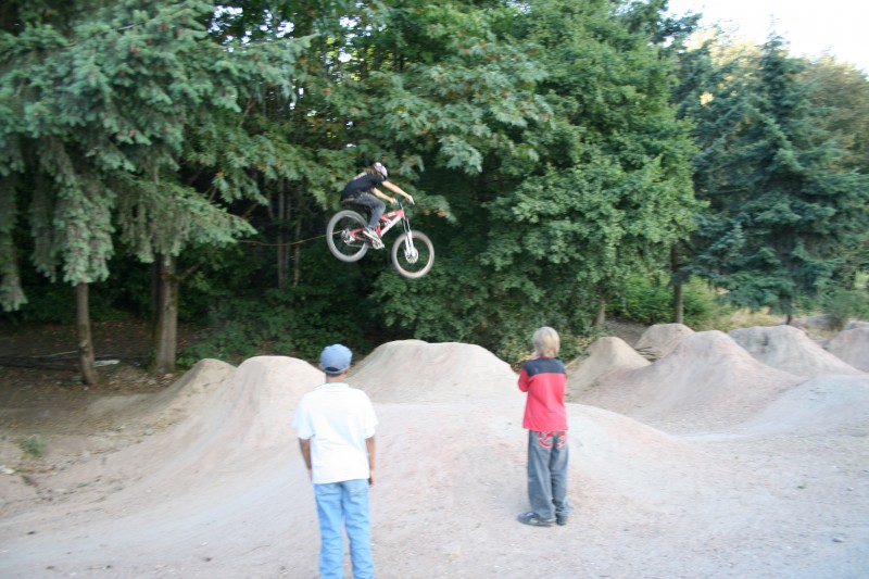 dirt park near me