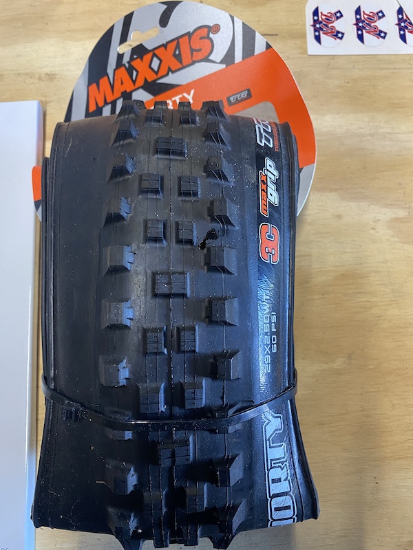 maxxis shorty dh