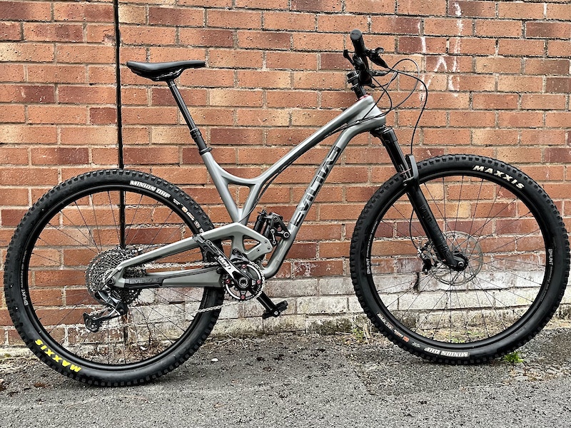 evil the following mb