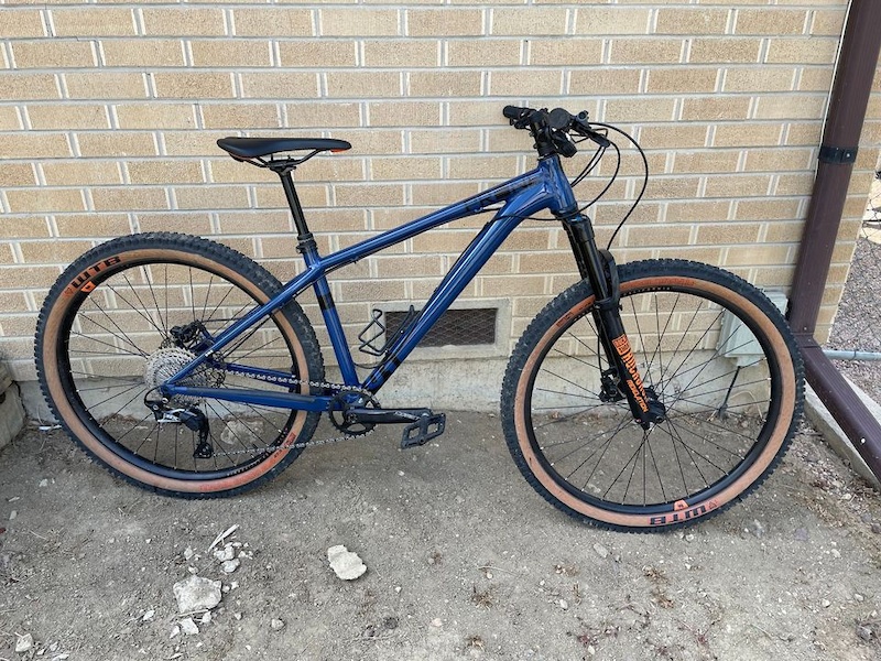 2019 Custom Hardtail Mountain Bike size Small For Sale