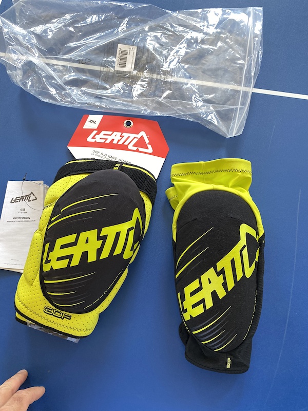 leatt-3df-5-0-lime-black-xxl-knee-pads-new-for-sale