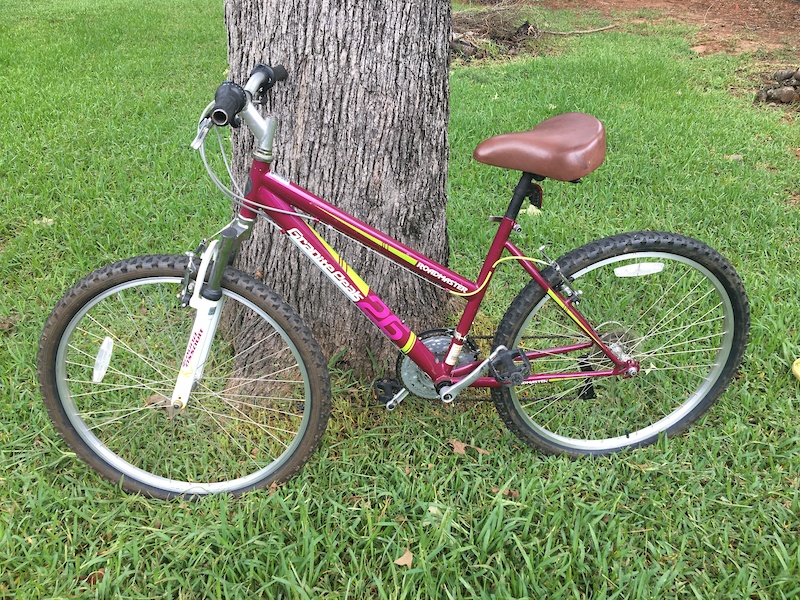 thin wheel bike