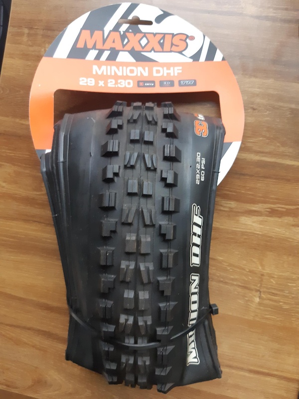 maxxis minion dhf 29 2.4