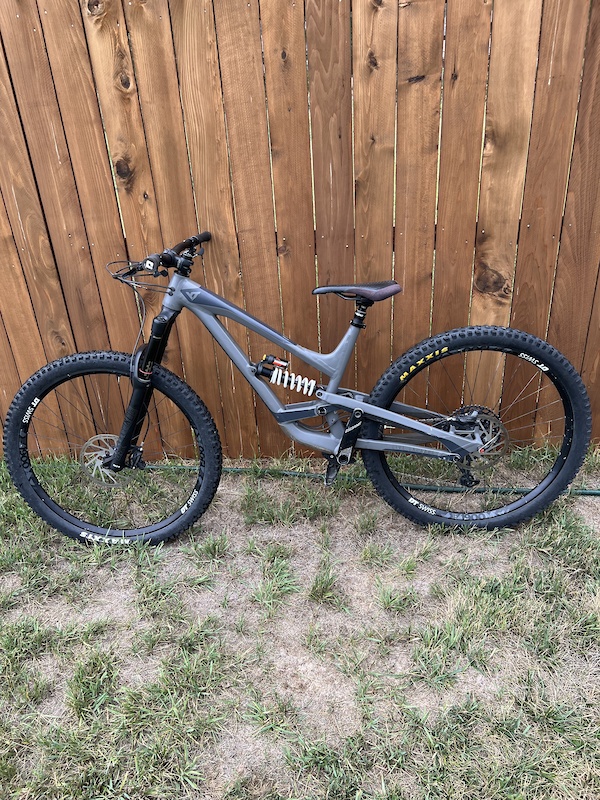 2019 YT Capra AL Base For Sale