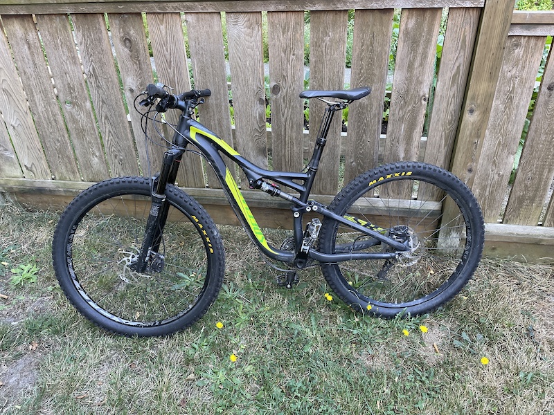 2015 Specialized Stumpjumper Small, 27.5 wheels For Sale