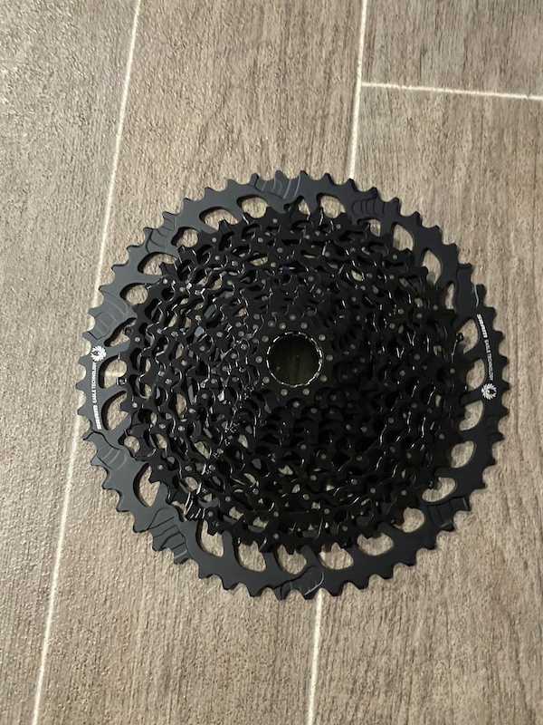 sram gx eagle xg 1275 cassette 12 speed 10 52t