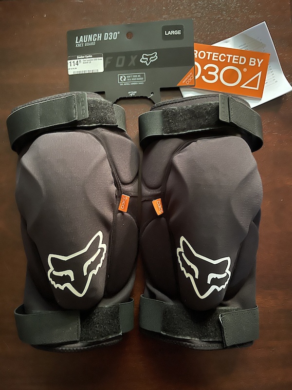 2022 Fox Launch D3O Knee Guard Large For Sale