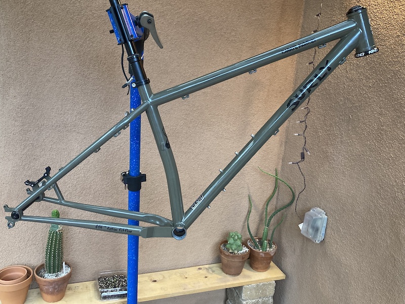 2020 Surly Karate Monkey medium frame Chris King Headset For