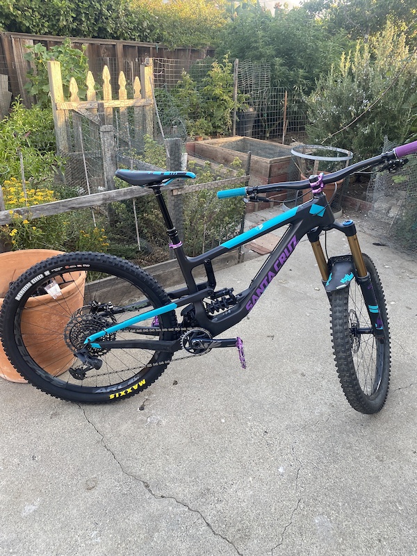 2019 Santa Cruz Nomad Medium CC Coil For Sale