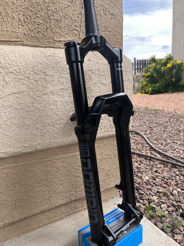RockShox Domain Gold C1 Suspension Fork 27.5'' - Premium Performance