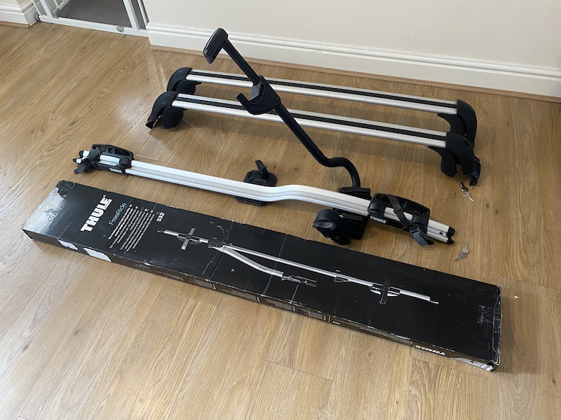 2020 Ford Focus Mk4 Roof Carrier & Thule Expert 298 For Sale