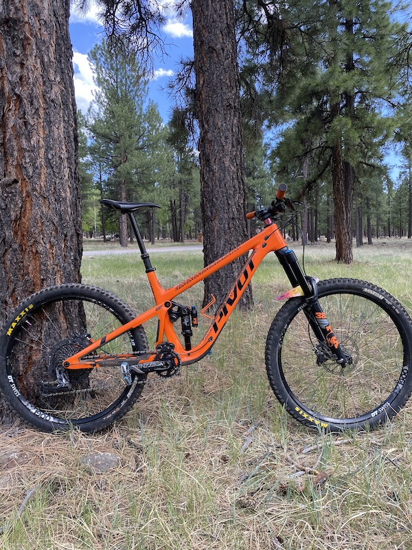 2022 Pivot Firebird For Sale