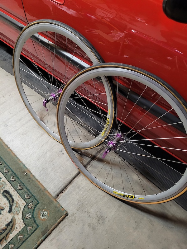 Ultimate machine co titanium hub/mavic 700c wheelset For Sale