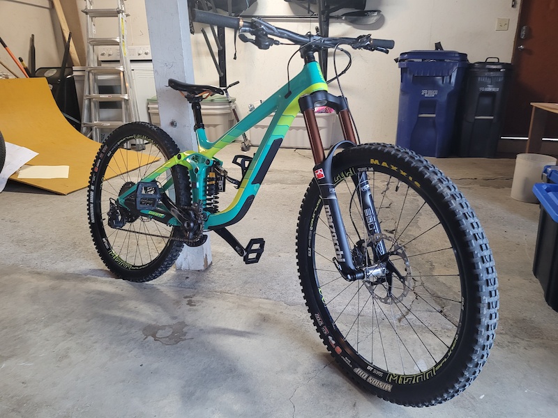 2016 Giant Reign Advance + upgrade Cane Creek rear shock For Sale